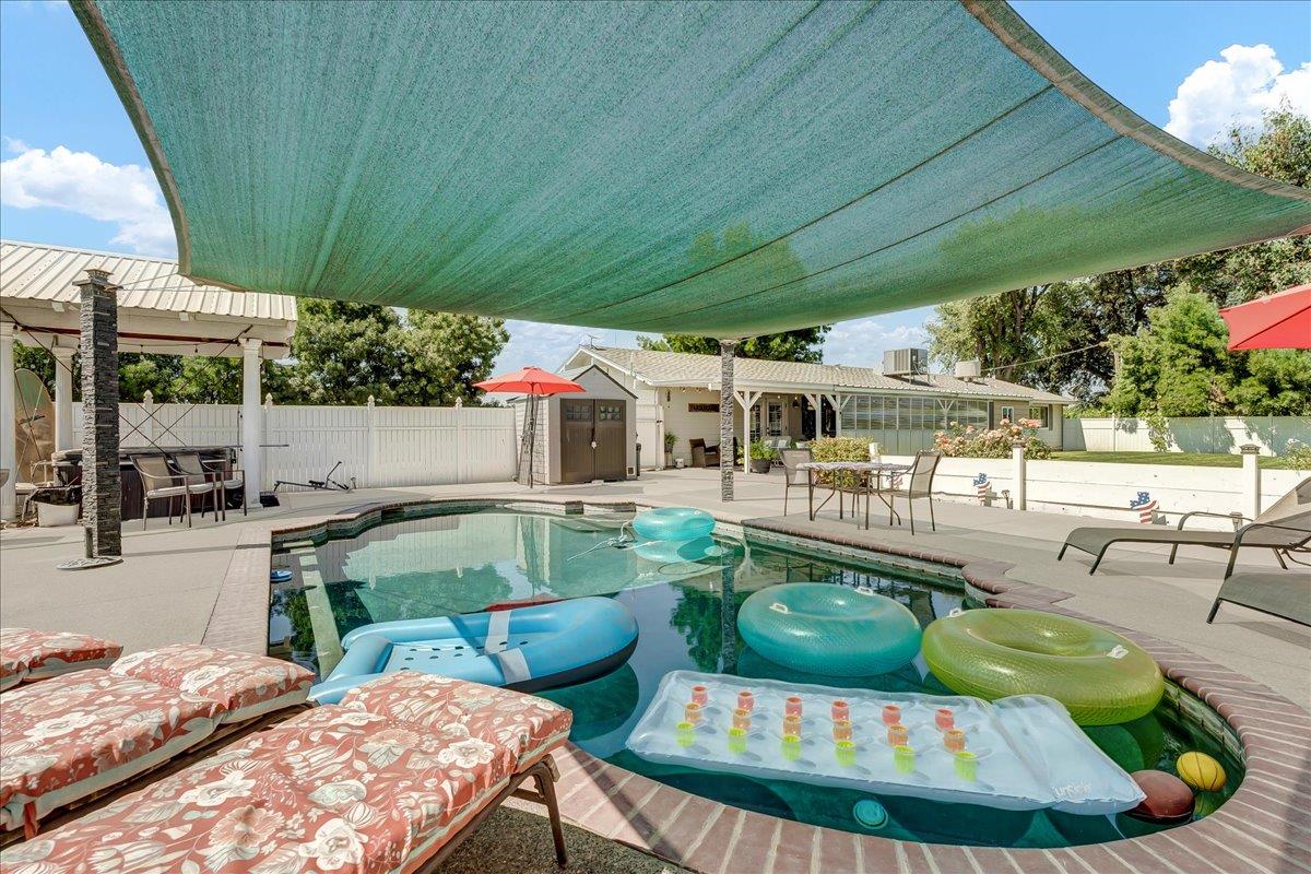 21544 Grangeville Boulevard, Lemoore, CA, 93245