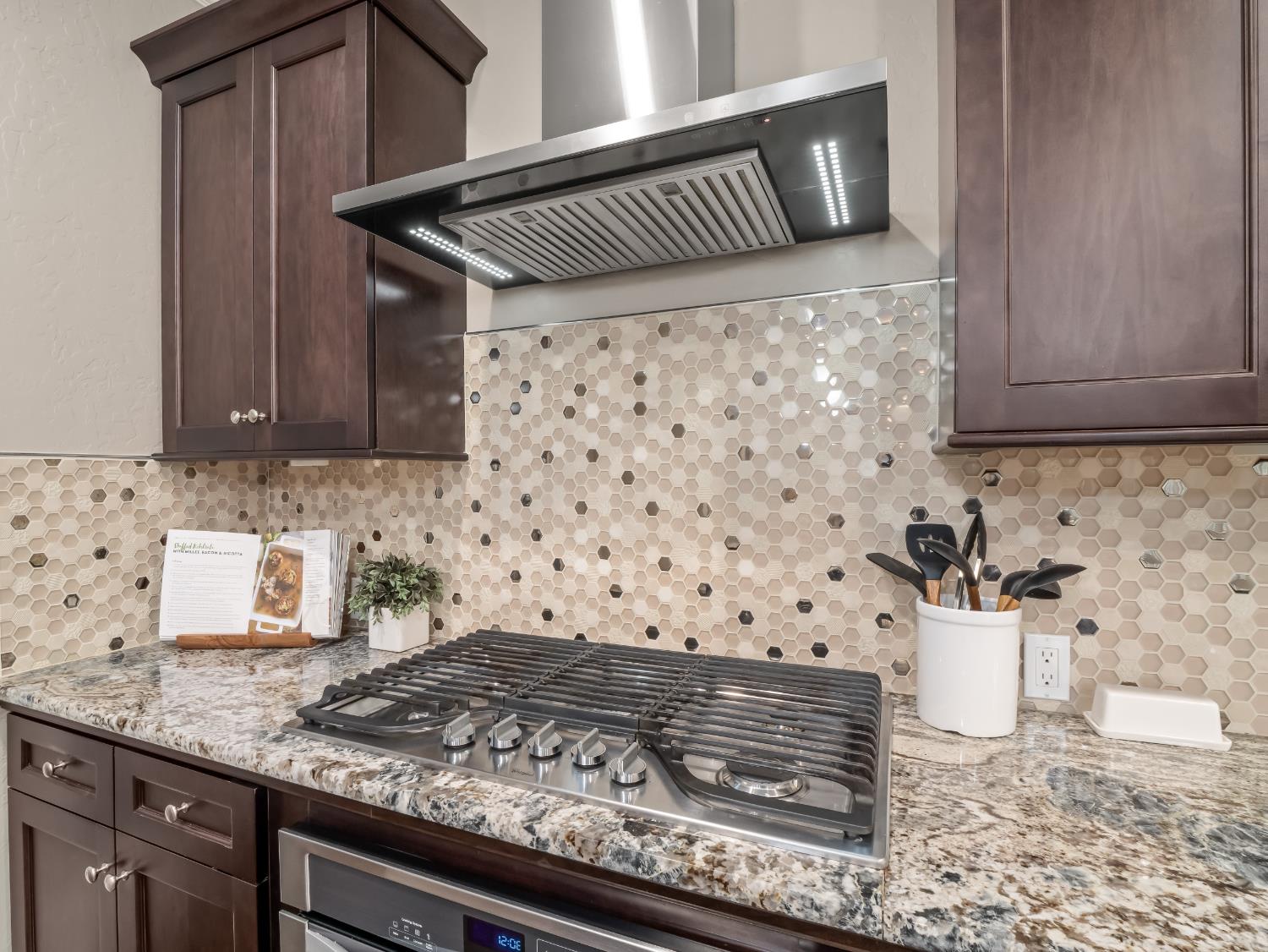 11617 N Bella Verde Avenue, Fresno, CA, 93730