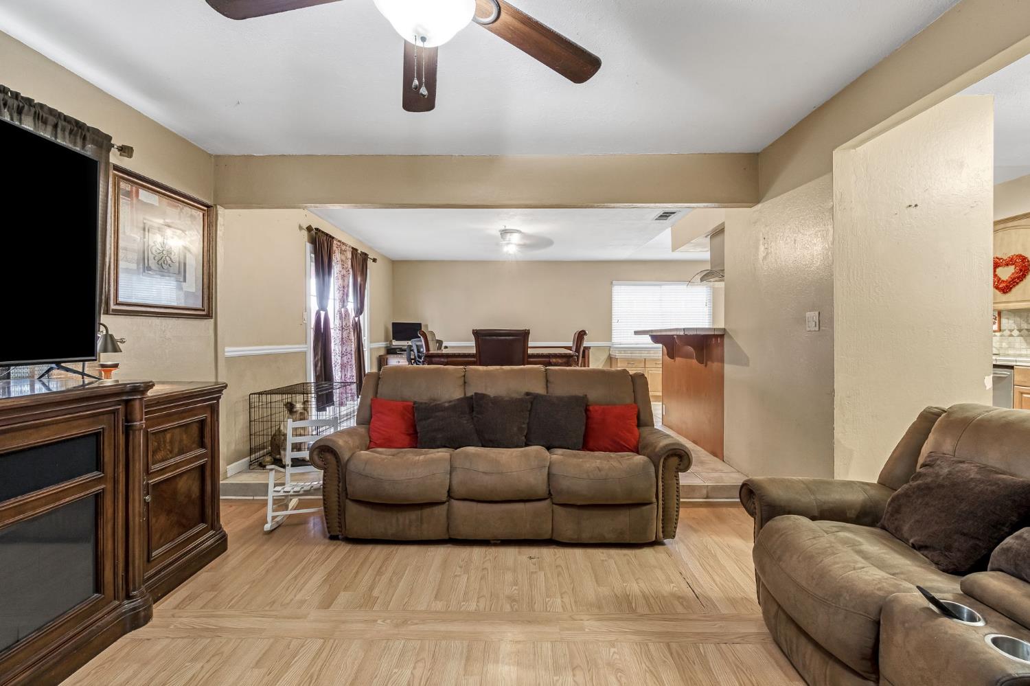 3849 N Stanford Avenue, Fresno, CA, 93727