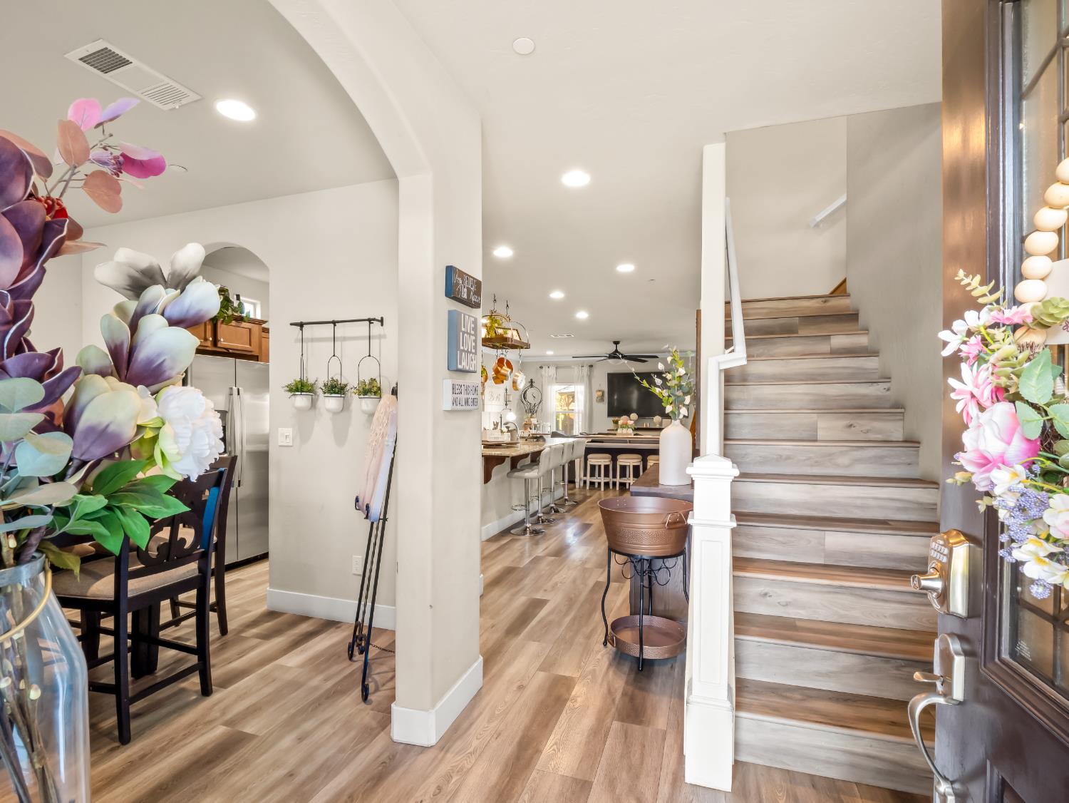 6878 W Alana Drive W, Fresno, CA, 93722