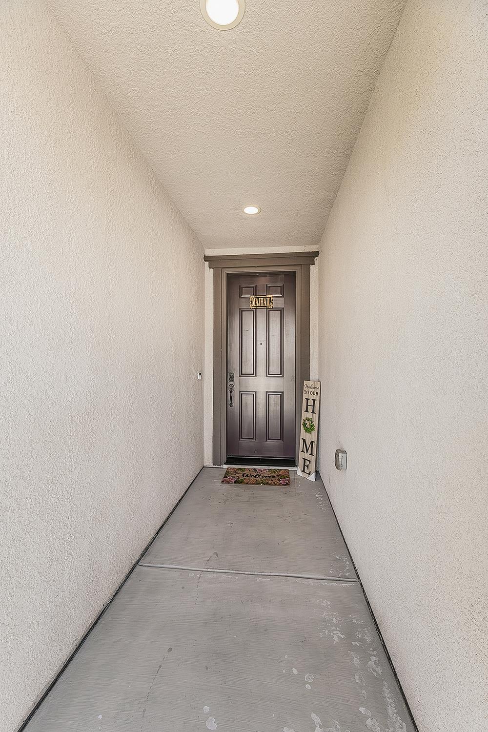 Single Family in Fresno - photo 2