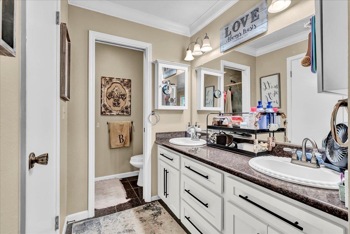 21544 Grangeville Boulevard, Lemoore, CA, 93245