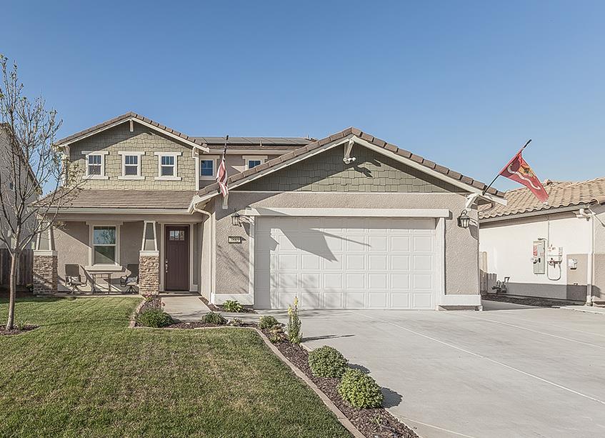 Single Family in Clovis - photo 2