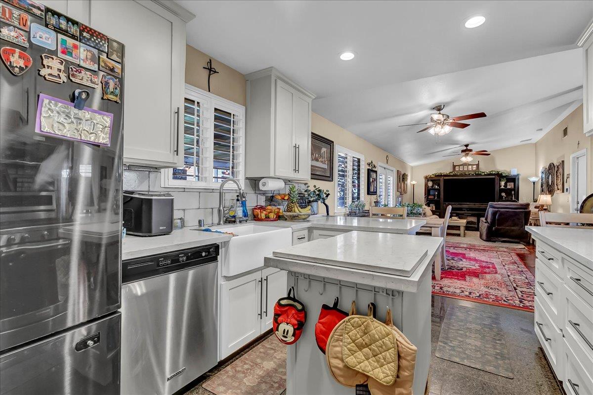 21544 Grangeville Boulevard, Lemoore, CA, 93245