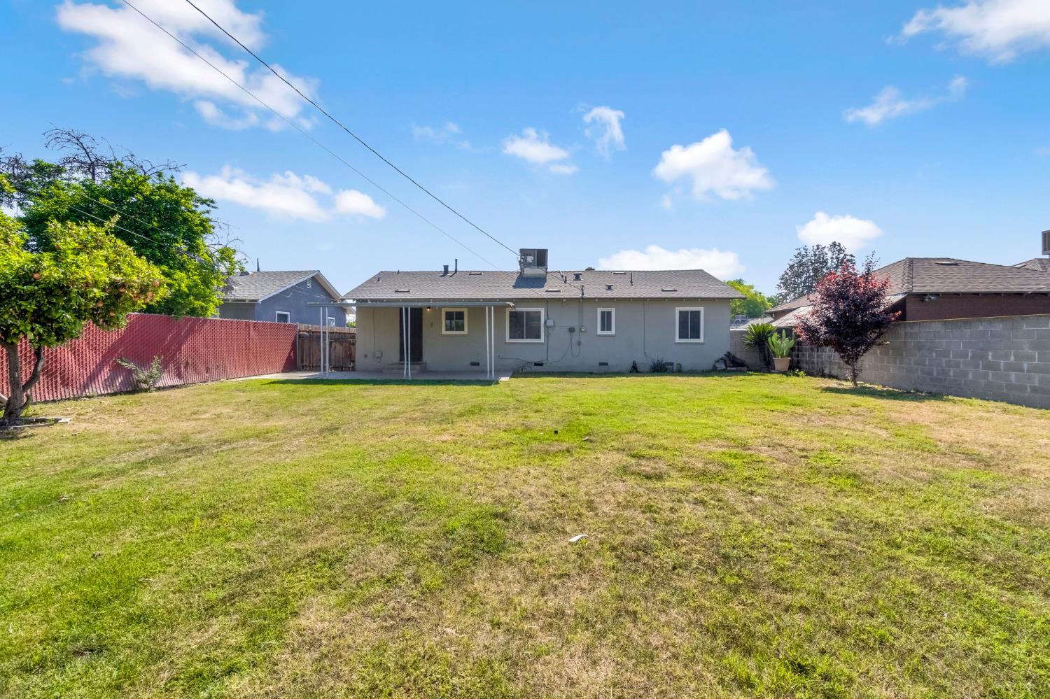4033 E Brentwood Avenue, Fresno, CA, 93703