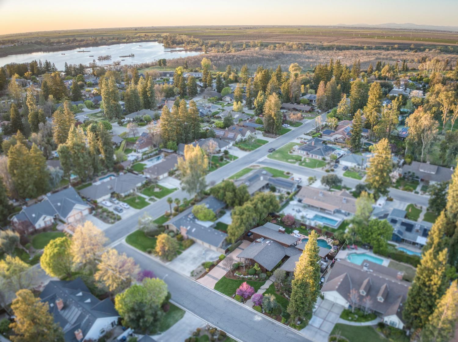 3646 W Spruce Avenue, Fresno, CA, 93711