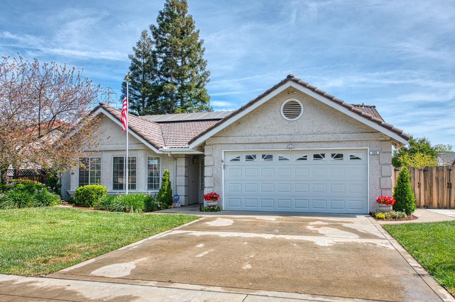 Single Family in Clovis - photo 2