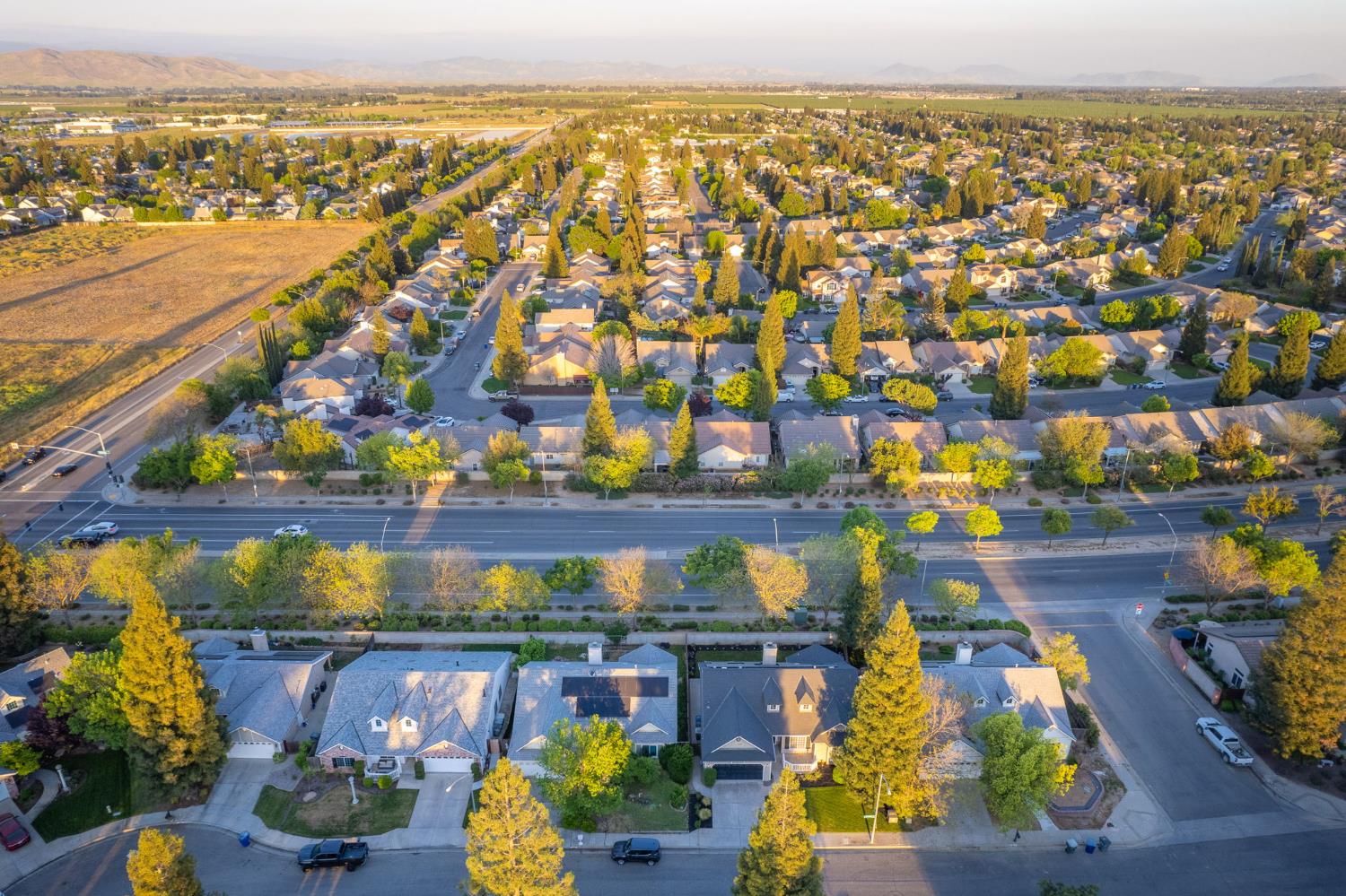 9882 N Meridian Avenue, Fresno, CA, 93720