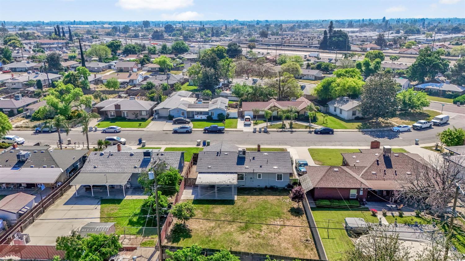 4033 E Brentwood Avenue, Fresno, CA, 93703