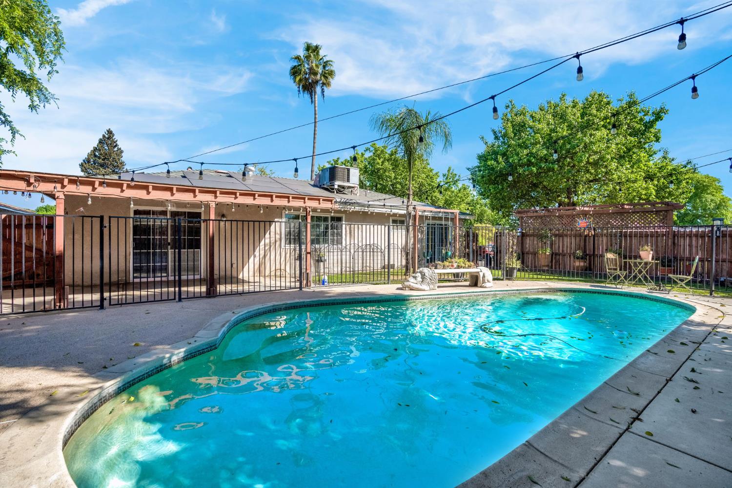 3849 N Stanford Avenue, Fresno, CA, 93727