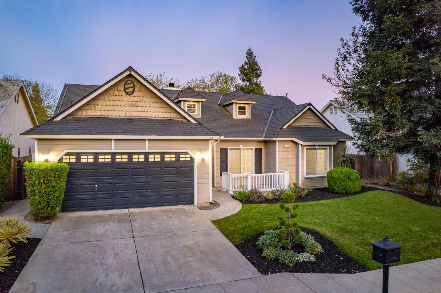 9882 N Meridian Avenue, Fresno, CA, 93720