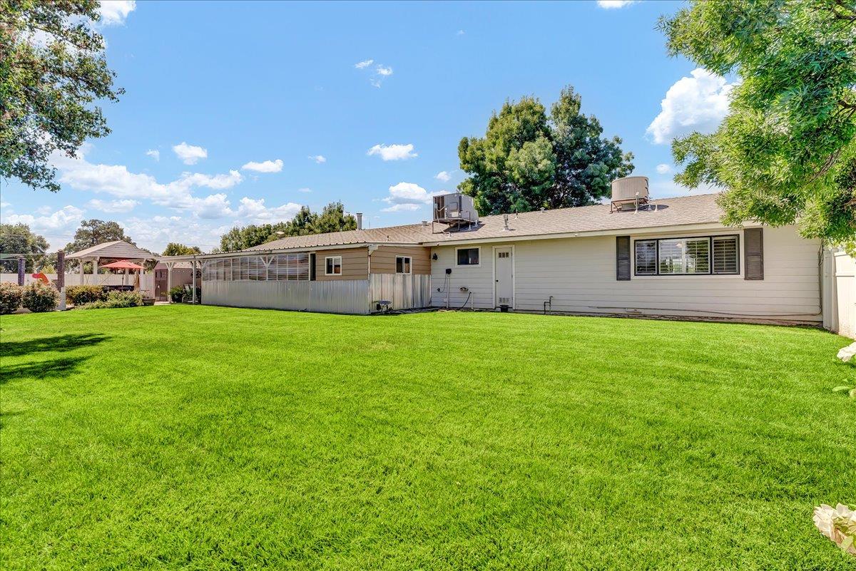 21544 Grangeville Boulevard, Lemoore, CA, 93245