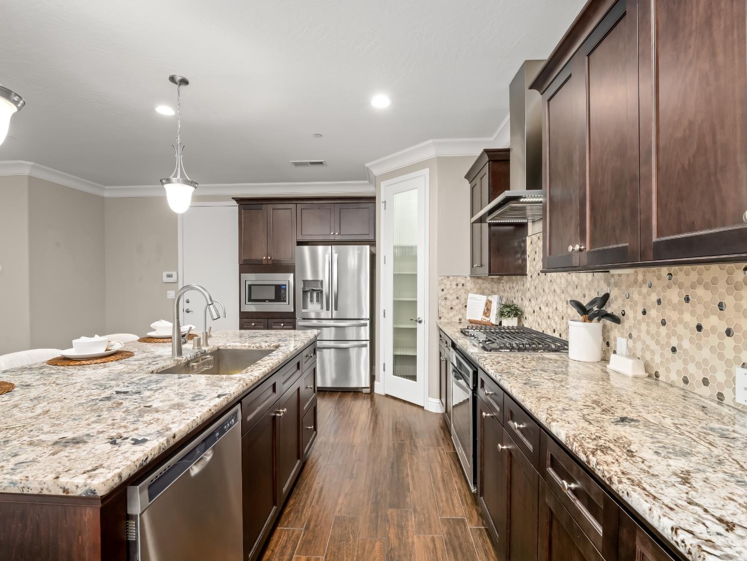 11617 N Bella Verde Avenue, Fresno, CA, 93730