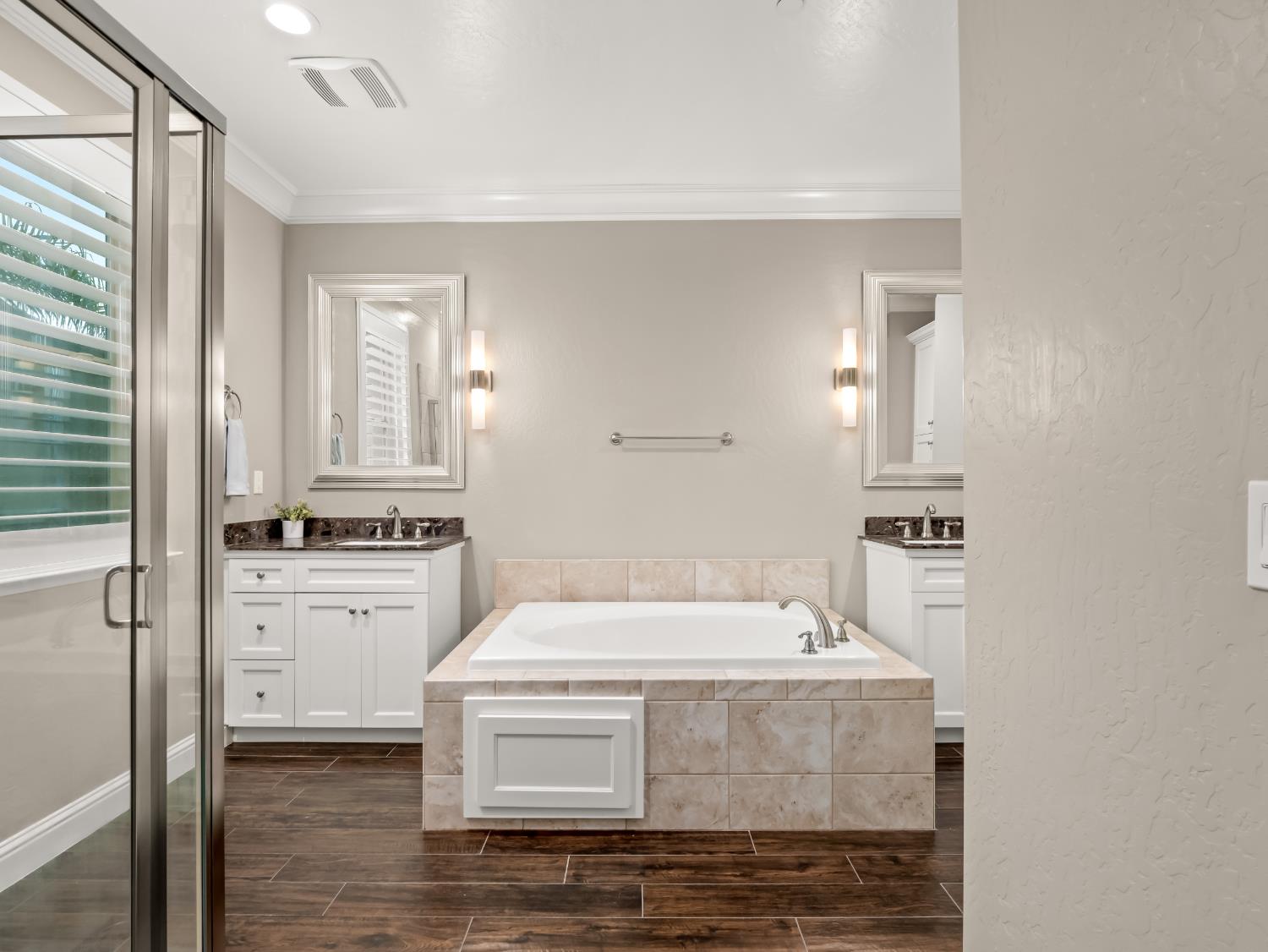 11617 N Bella Verde Avenue, Fresno, CA, 93730