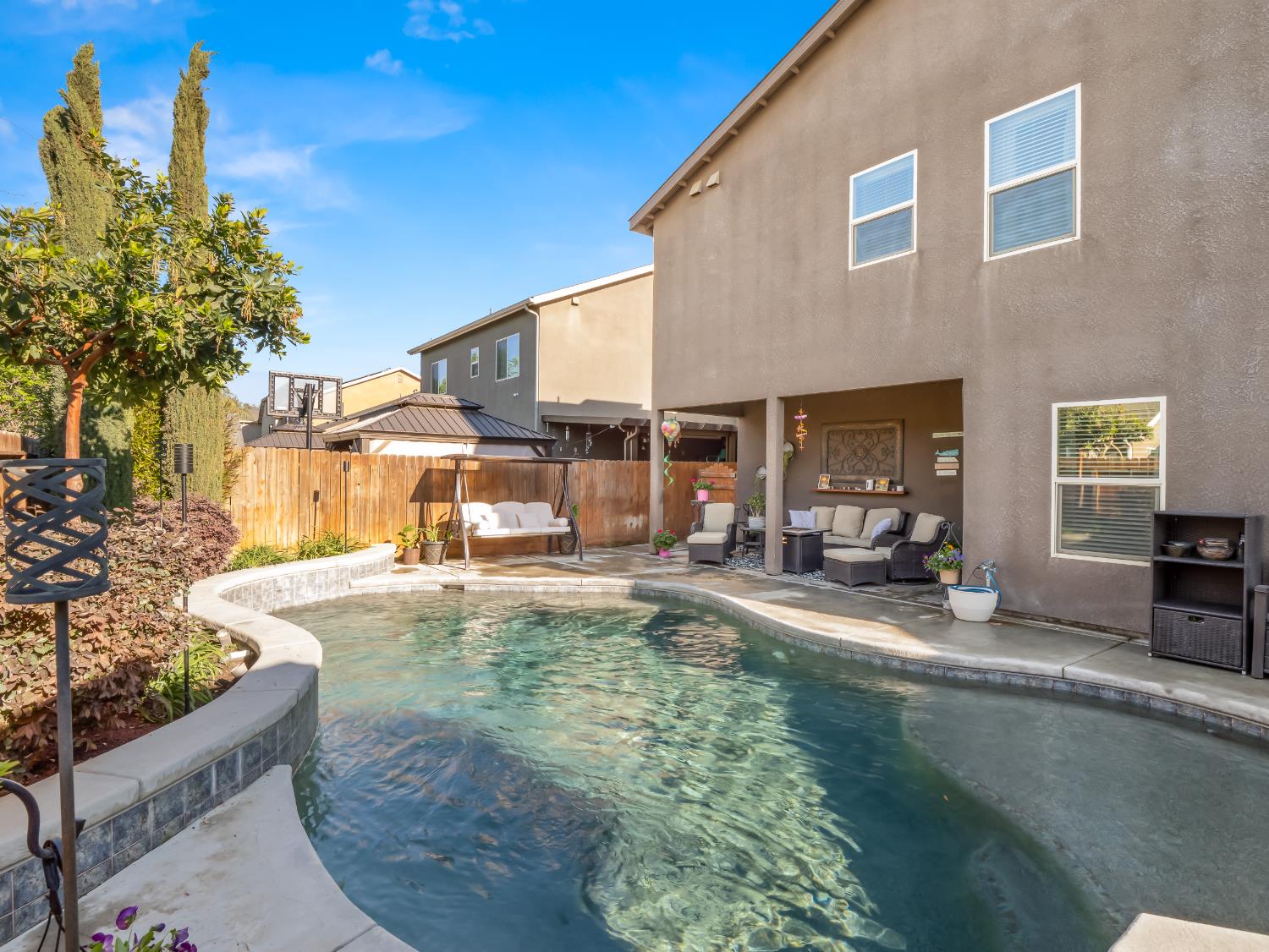 6878 W Alana Drive W, Fresno, CA, 93722