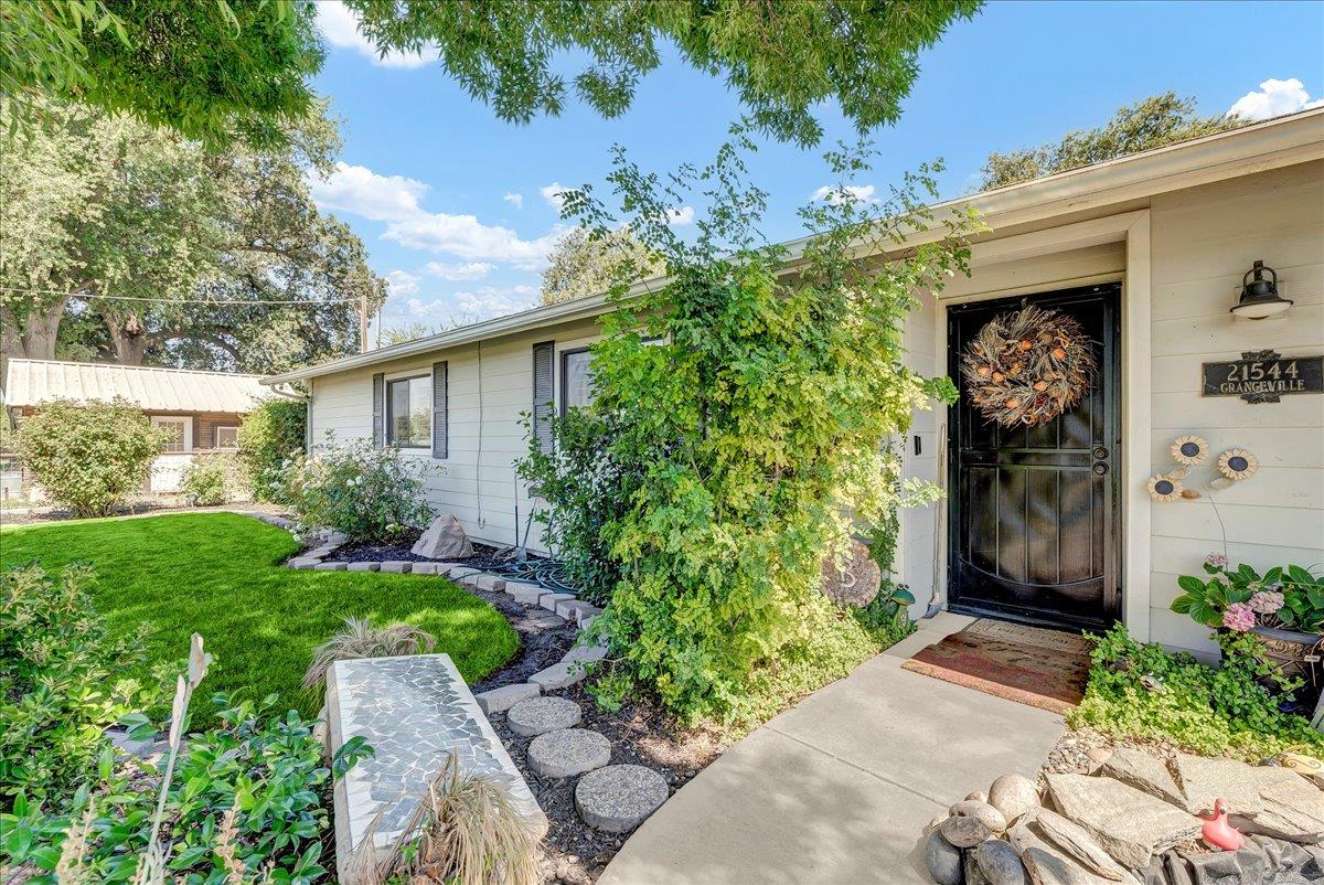 21544 Grangeville Boulevard, Lemoore, CA, 93245