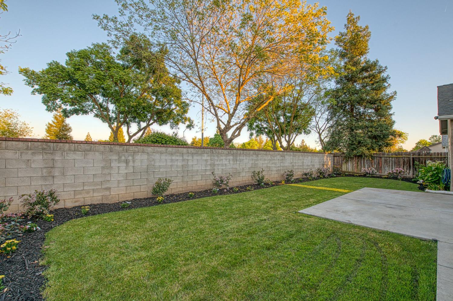 9882 N Meridian Avenue, Fresno, CA, 93720