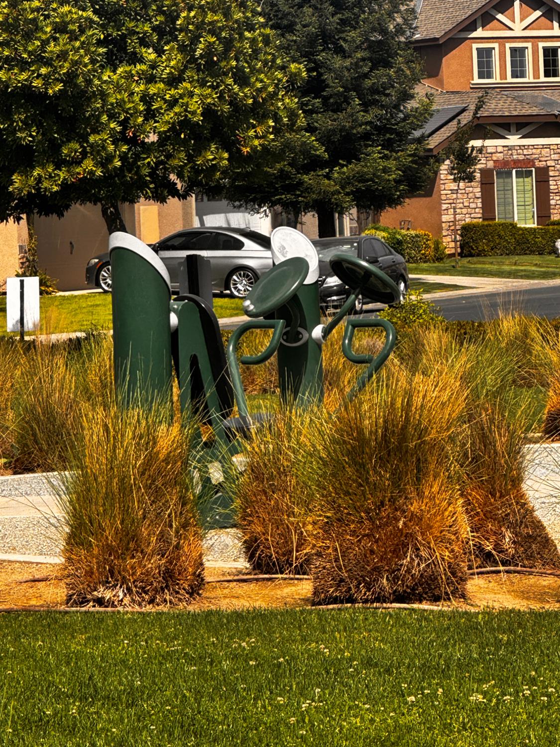 6878 W Alana Drive W, Fresno, CA, 93722