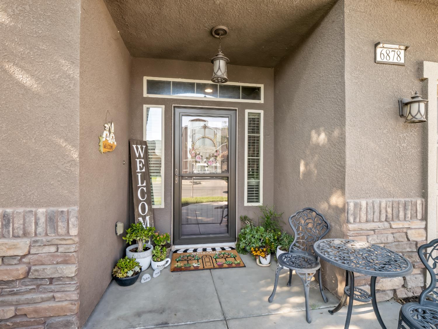 6878 W Alana Drive W, Fresno, CA, 93722