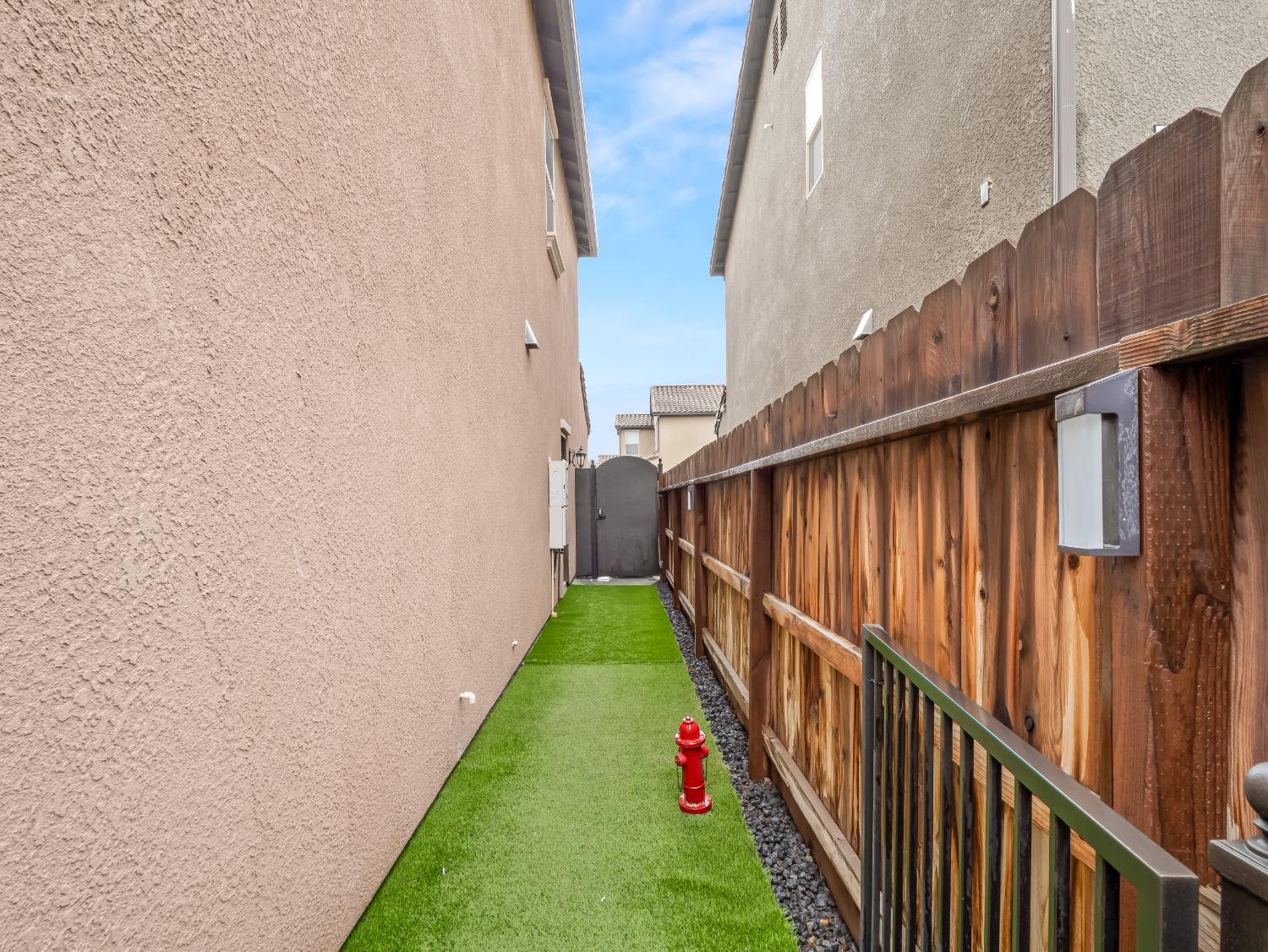 11617 N Bella Verde Avenue, Fresno, CA, 93730