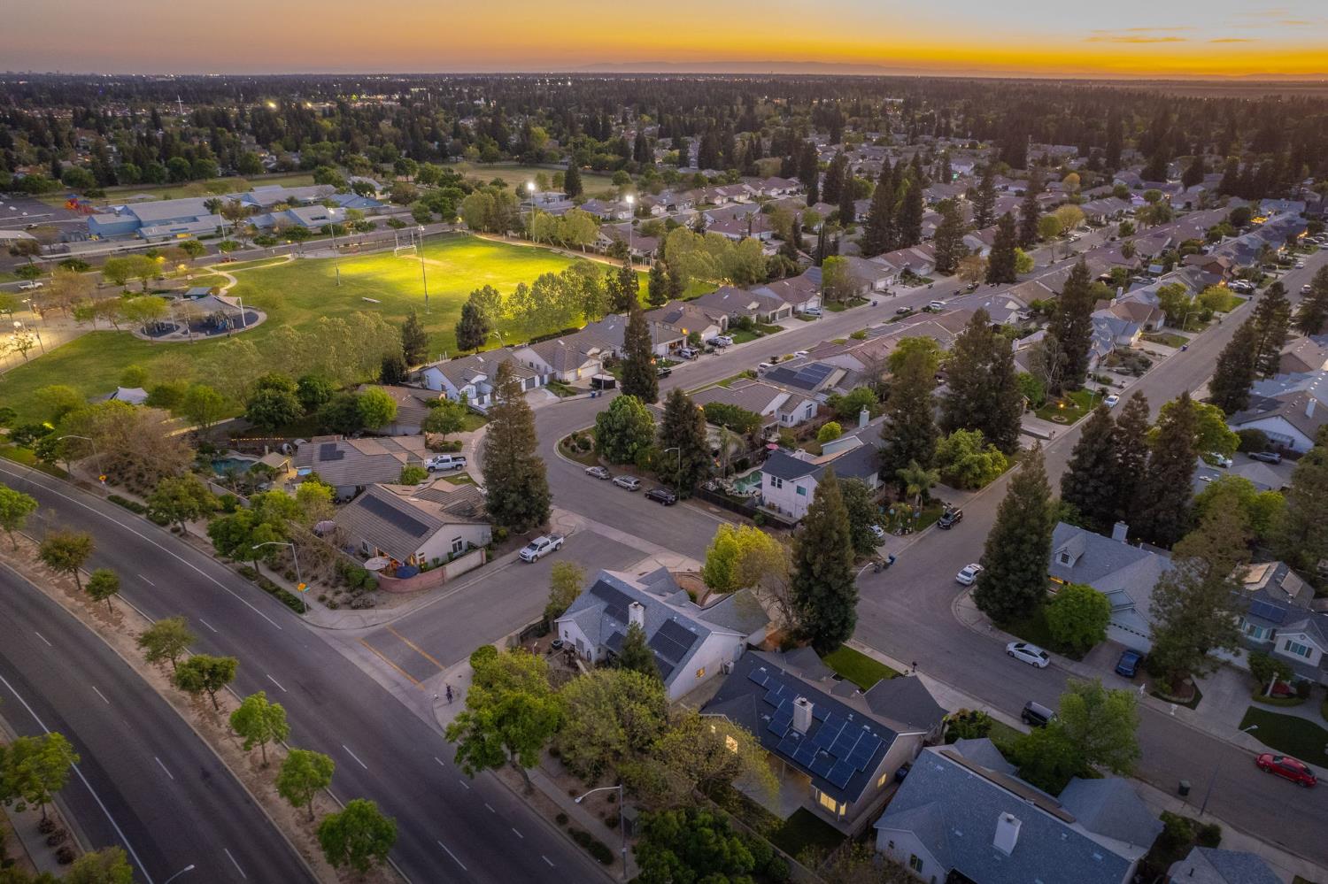 9882 N Meridian Avenue, Fresno, CA, 93720