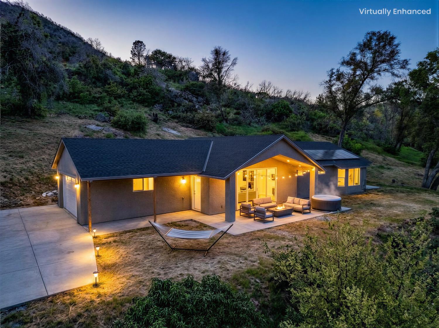Single Family in Mariposa - photo 2