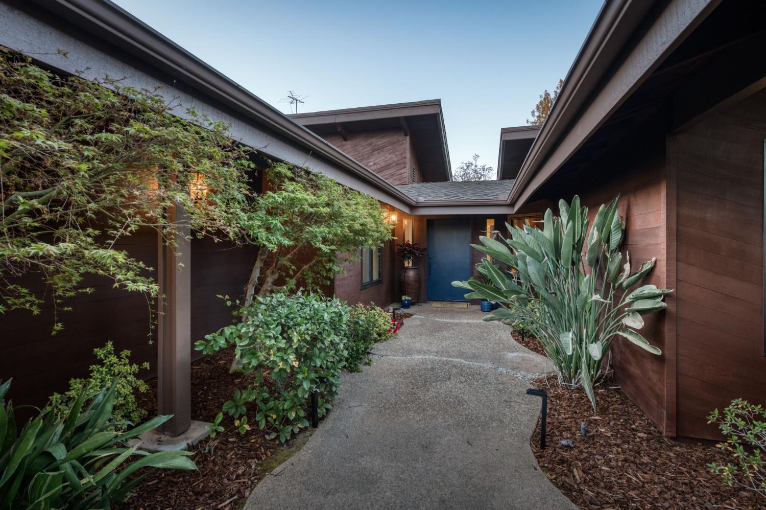 3646 W Spruce Avenue, Fresno, CA, 93711