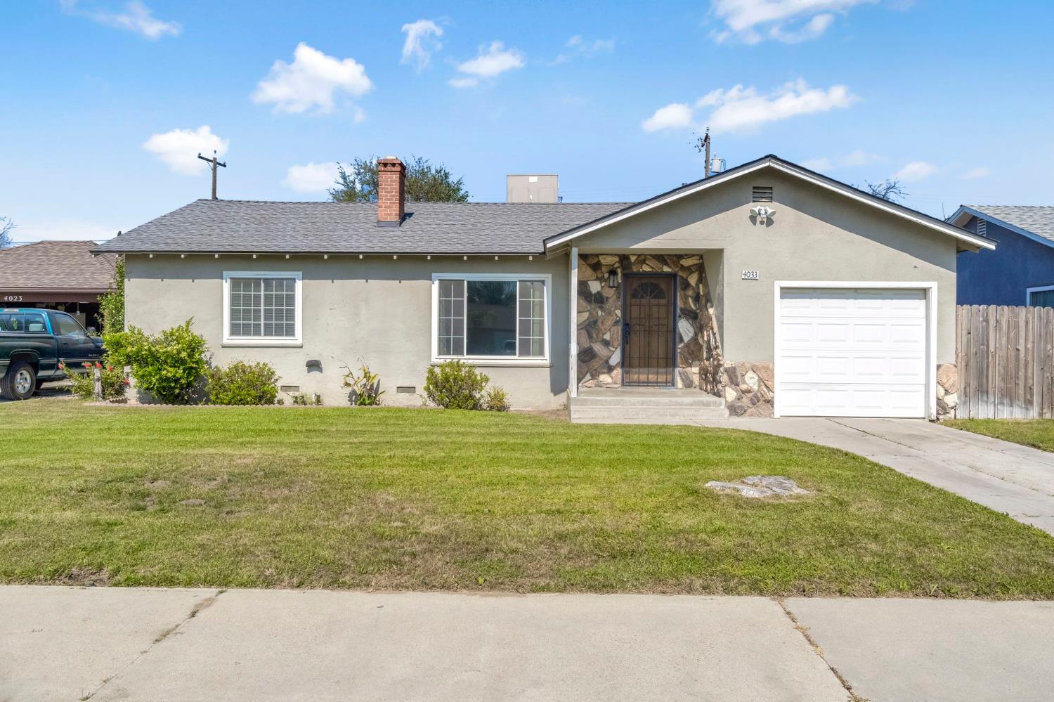 4033 E Brentwood Avenue, Fresno, CA, 93703