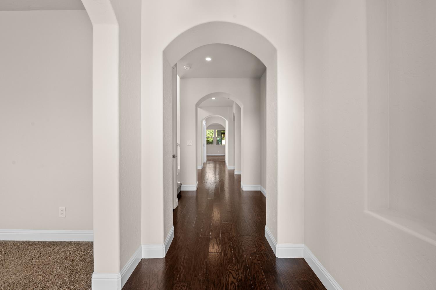 1805 E Bella Rosa Avenue, Fresno, CA, 93730