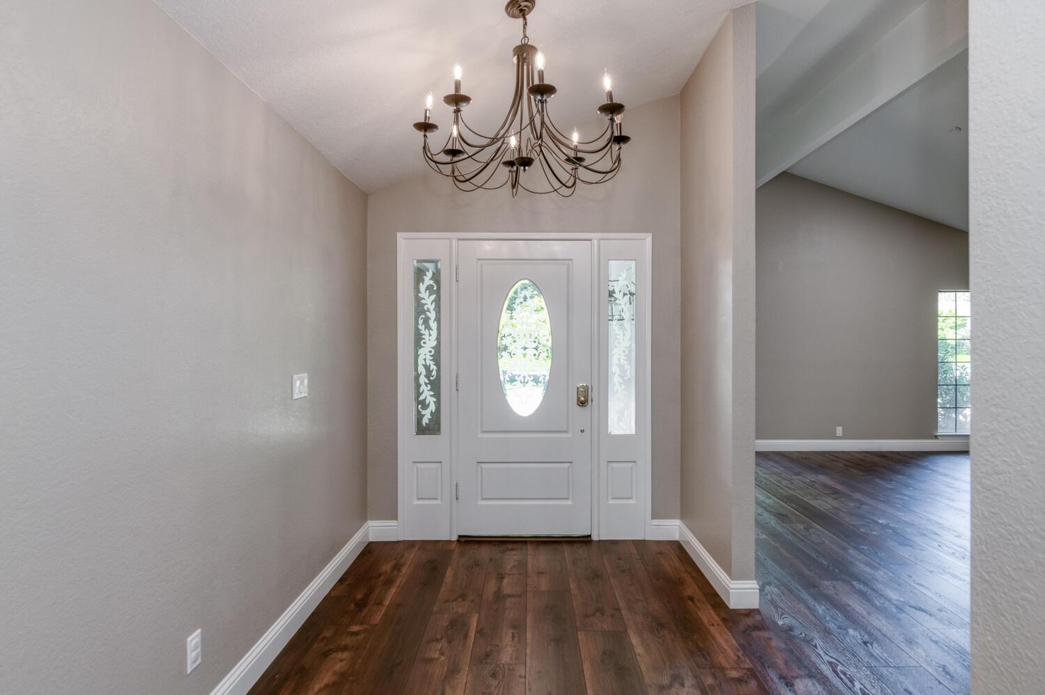 Single Family in Fresno - photo 3
