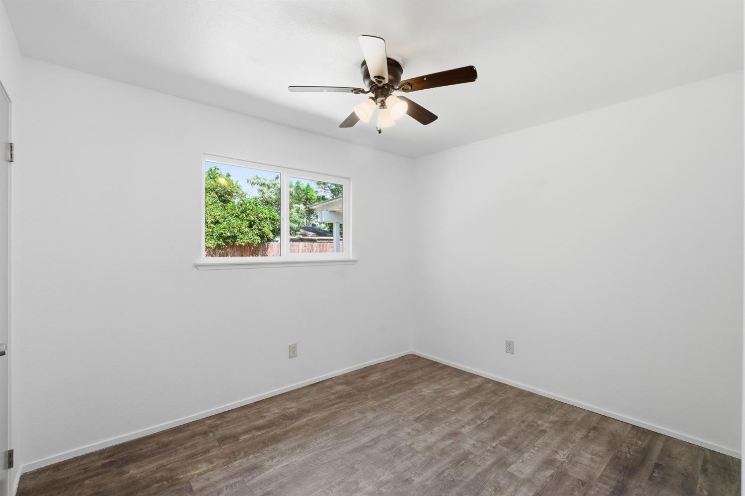 4907 E Platt Avenue, Fresno, CA, 93727