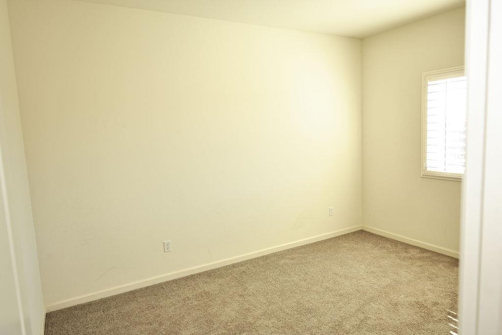 1382 Shoreline Drive, Madera, CA, 93637