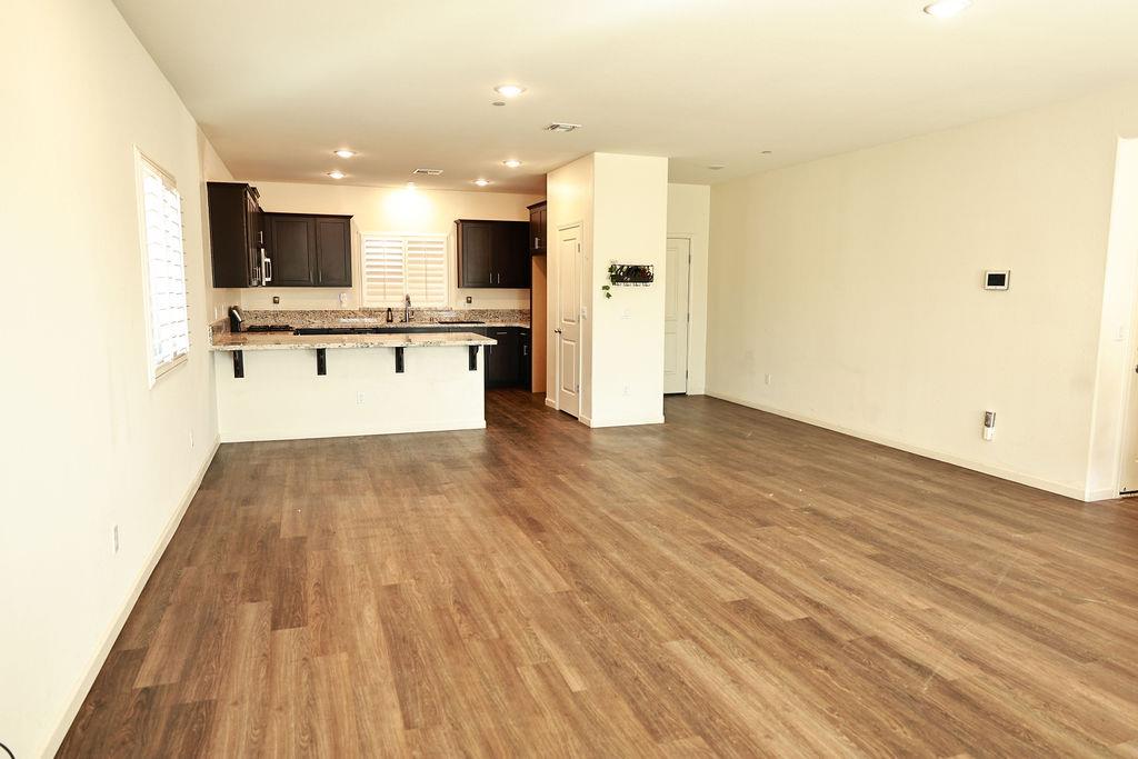 1382 Shoreline Drive, Madera, CA, 93637