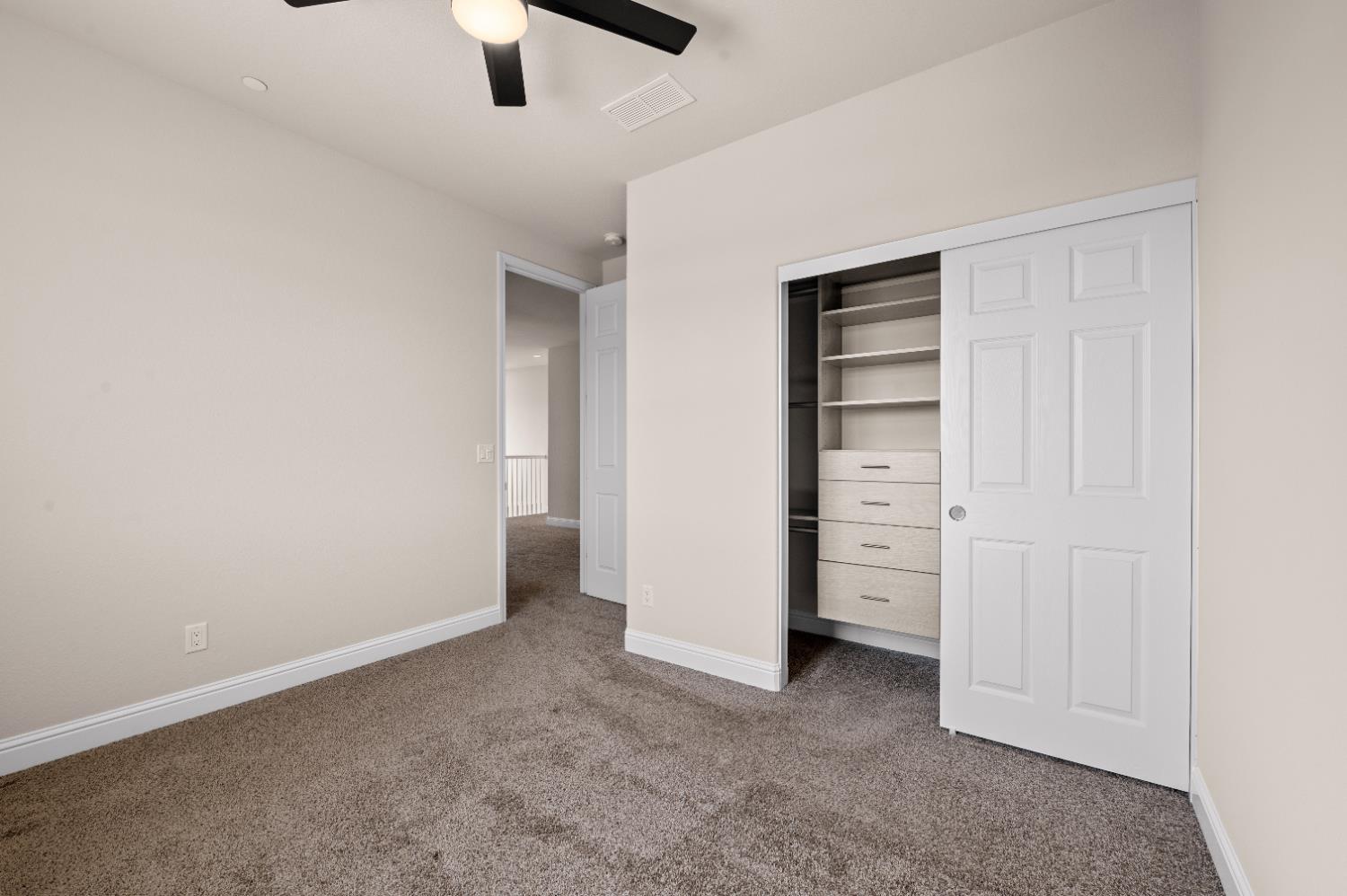 1805 E Bella Rosa Avenue, Fresno, CA, 93730