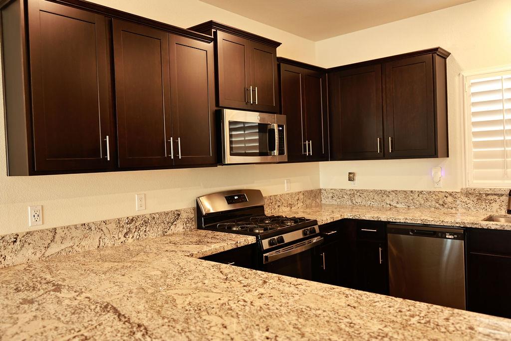 1382 Shoreline Drive, Madera, CA, 93637