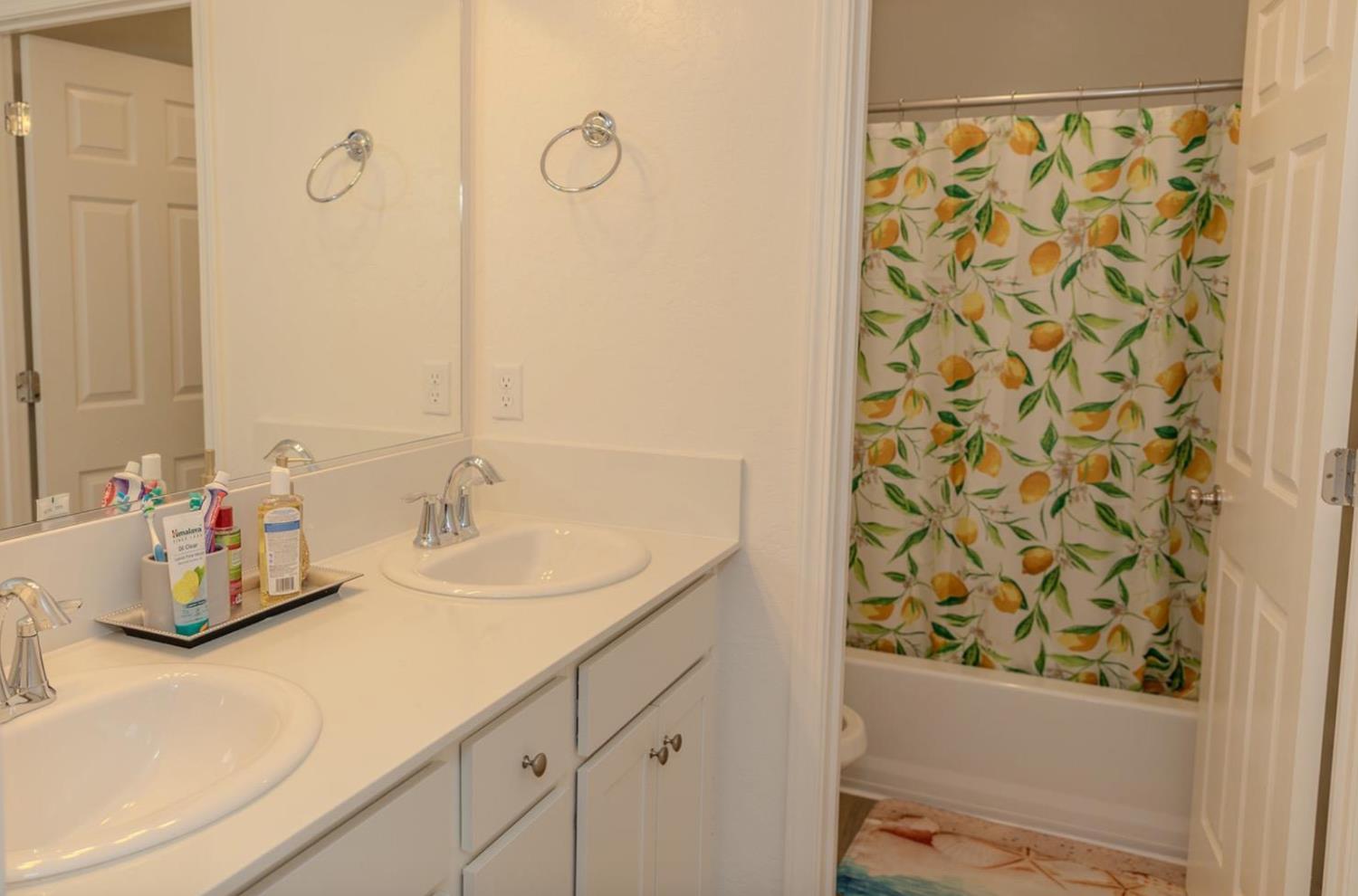 14206 Gragnani Avenue, Kerman, CA, 93630