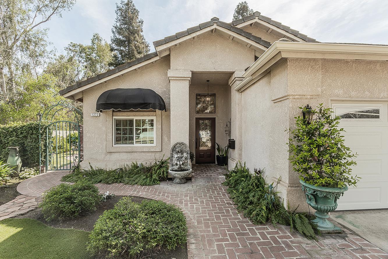Single Family in Reedley - photo 3