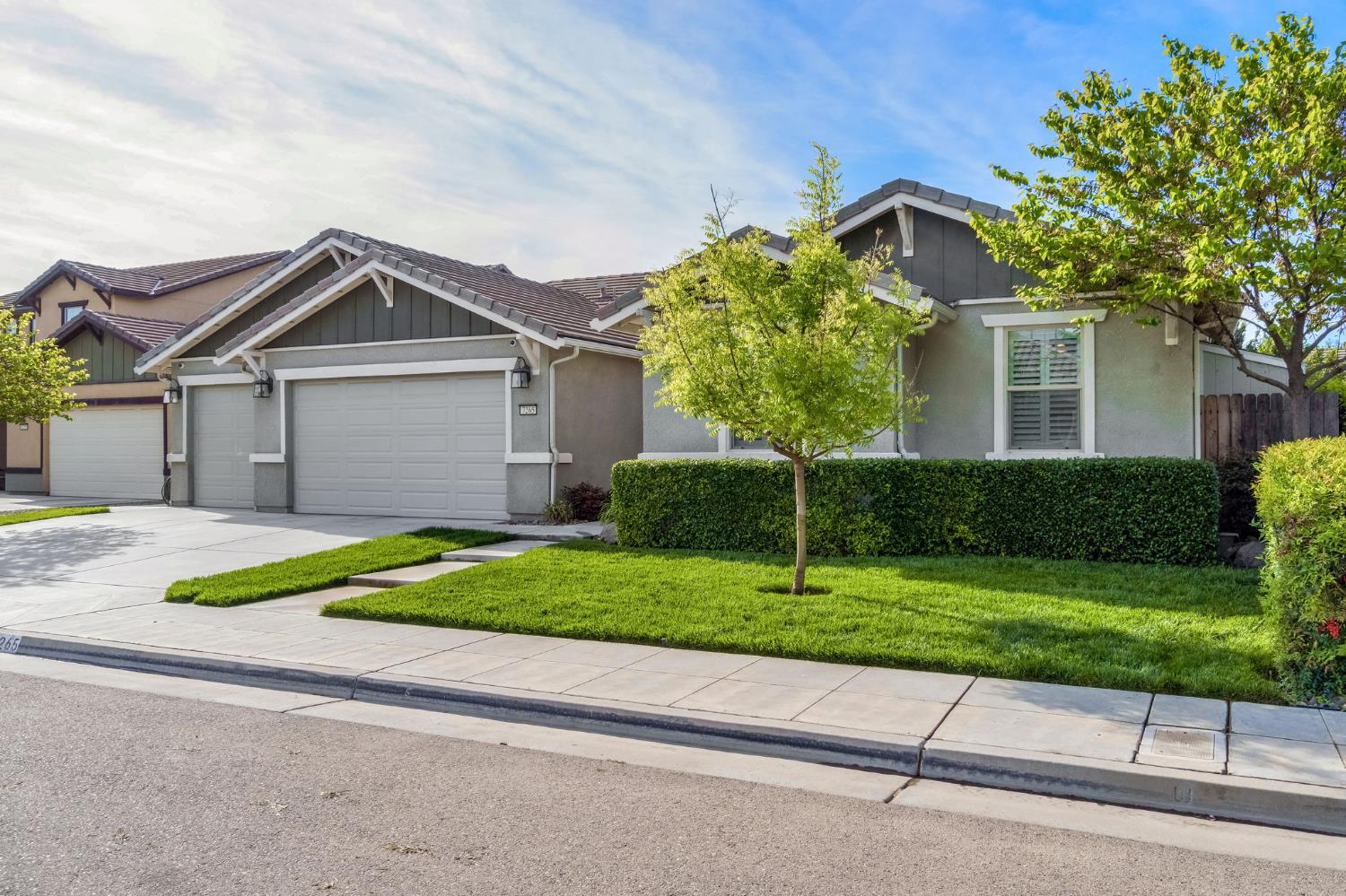 Single Family in Fresno - photo 3
