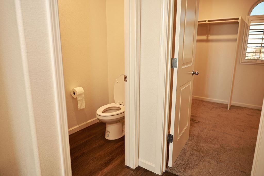 1382 Shoreline Drive, Madera, CA, 93637