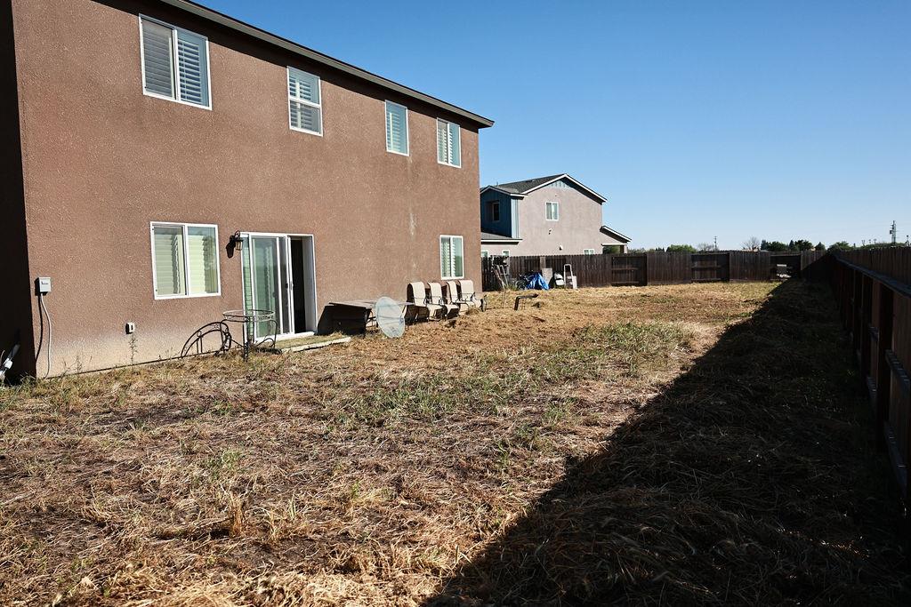 1382 Shoreline Drive, Madera, CA, 93637