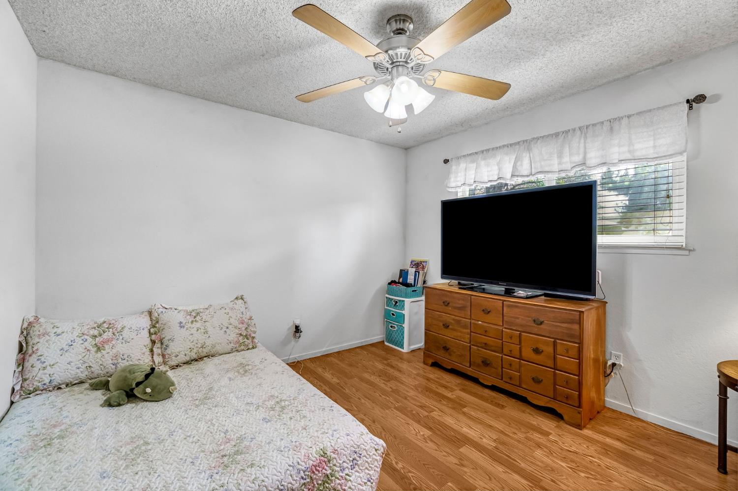 1488 Whittier Avenue, Clovis, CA, 93611