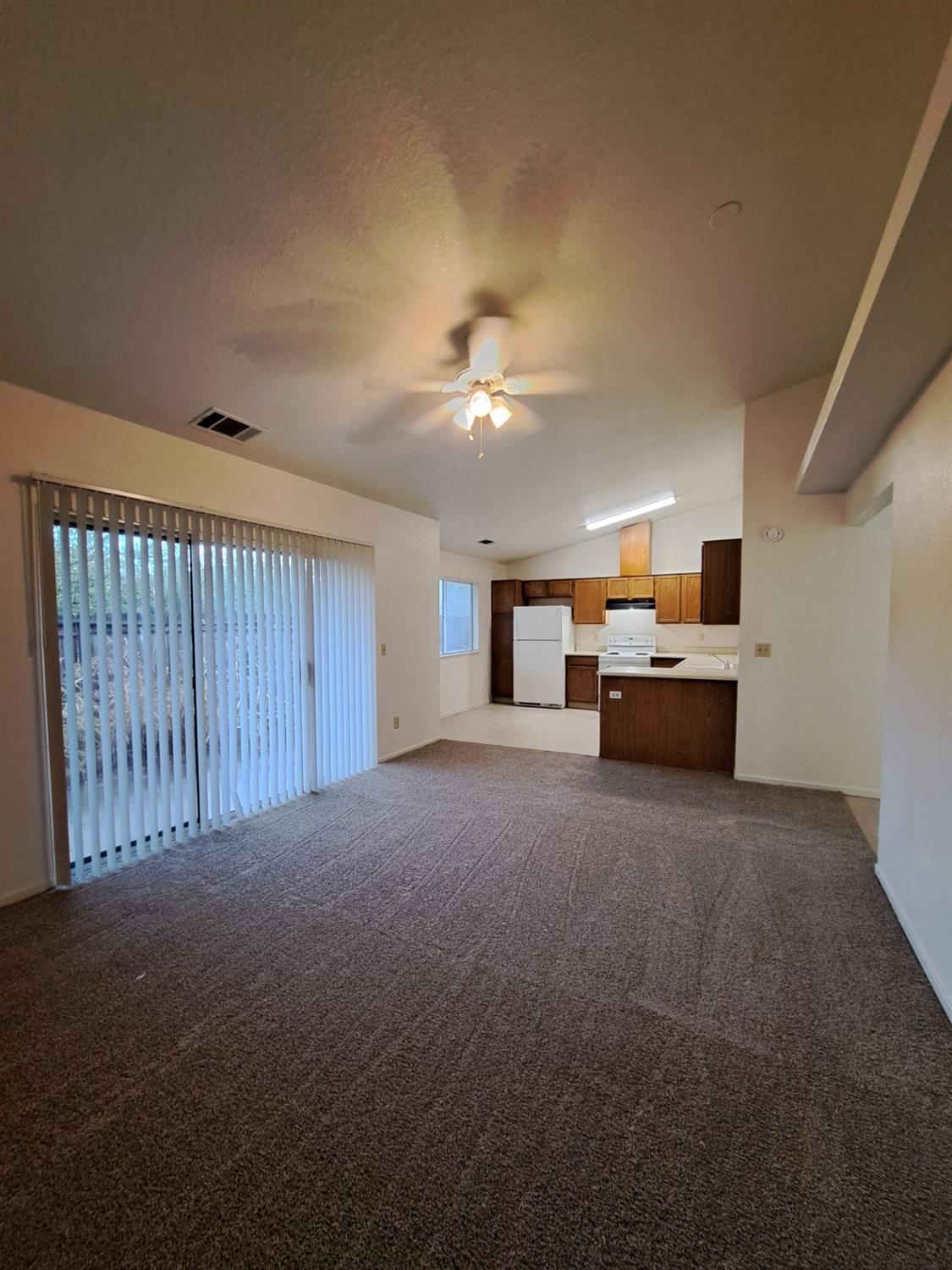 12476 Georgia Lane, Madera, CA, 93637