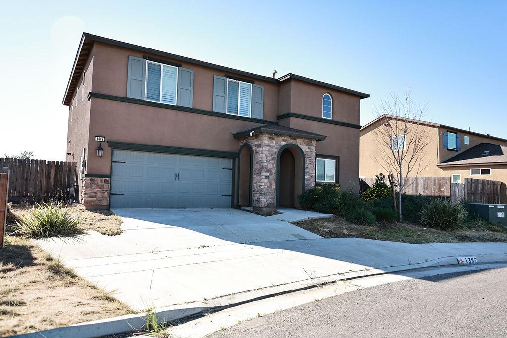 1382 Shoreline Drive, Madera, CA, 93637