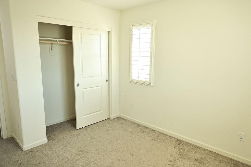 1382 Shoreline Drive, Madera, CA, 93637