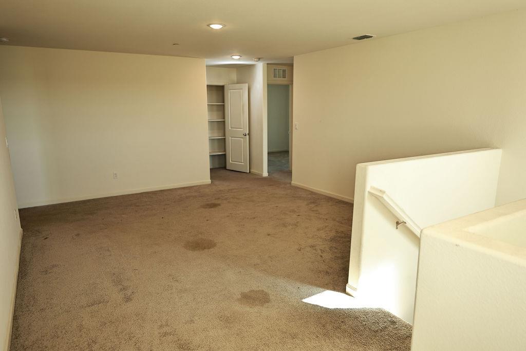 1382 Shoreline Drive, Madera, CA, 93637