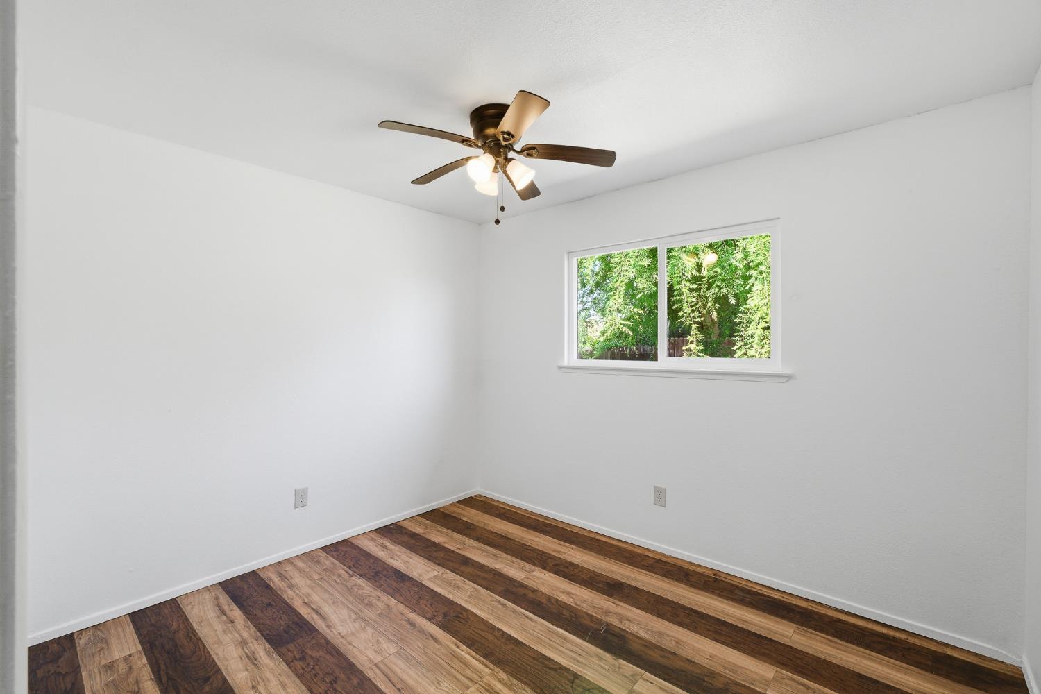 4907 E Platt Avenue, Fresno, CA, 93727