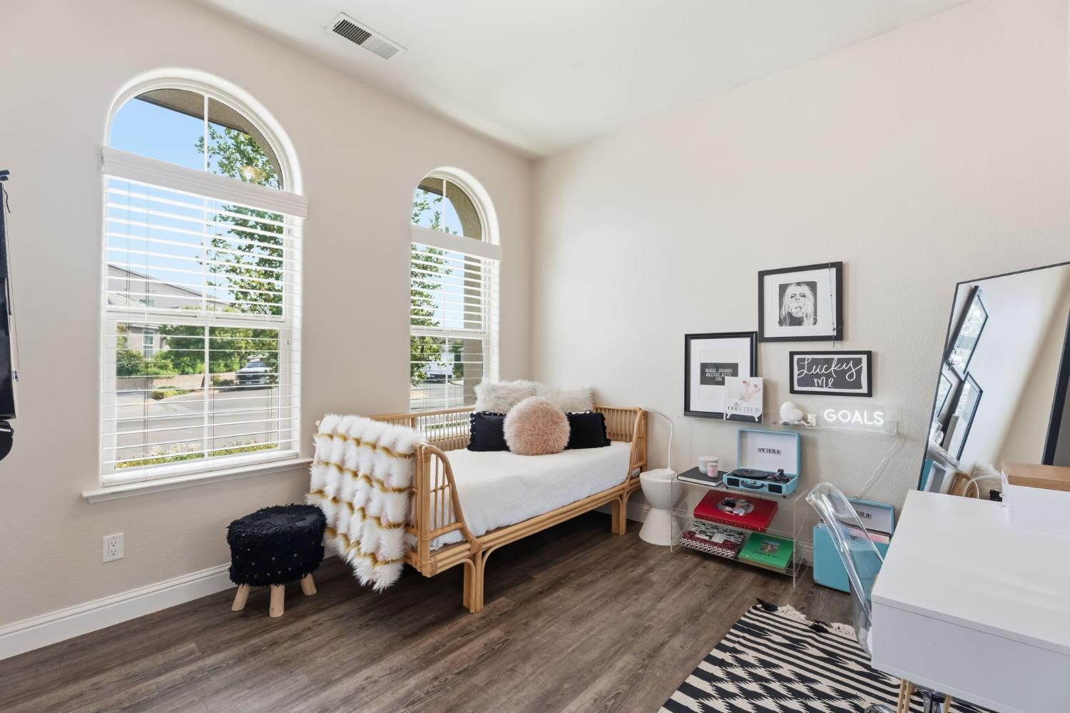 1850 E Green Sage Avenue, Fresno, CA, 93730