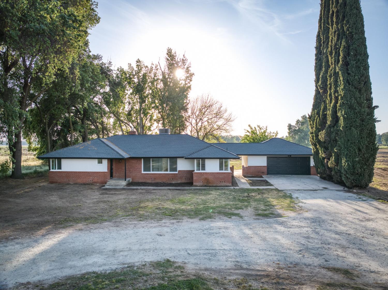 Single Family in Sanger - main photo
