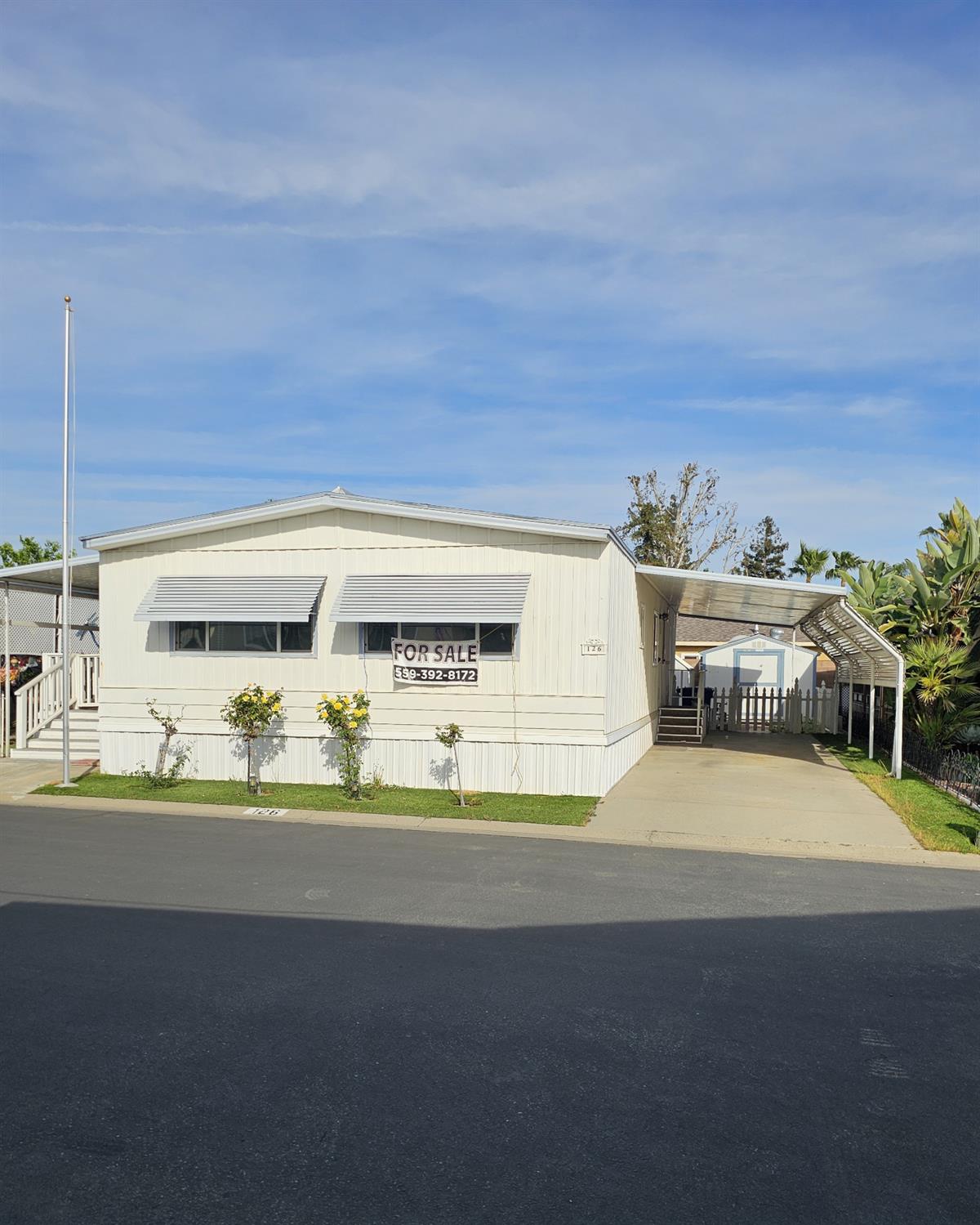 Mobile Home in Clovis - photo 2