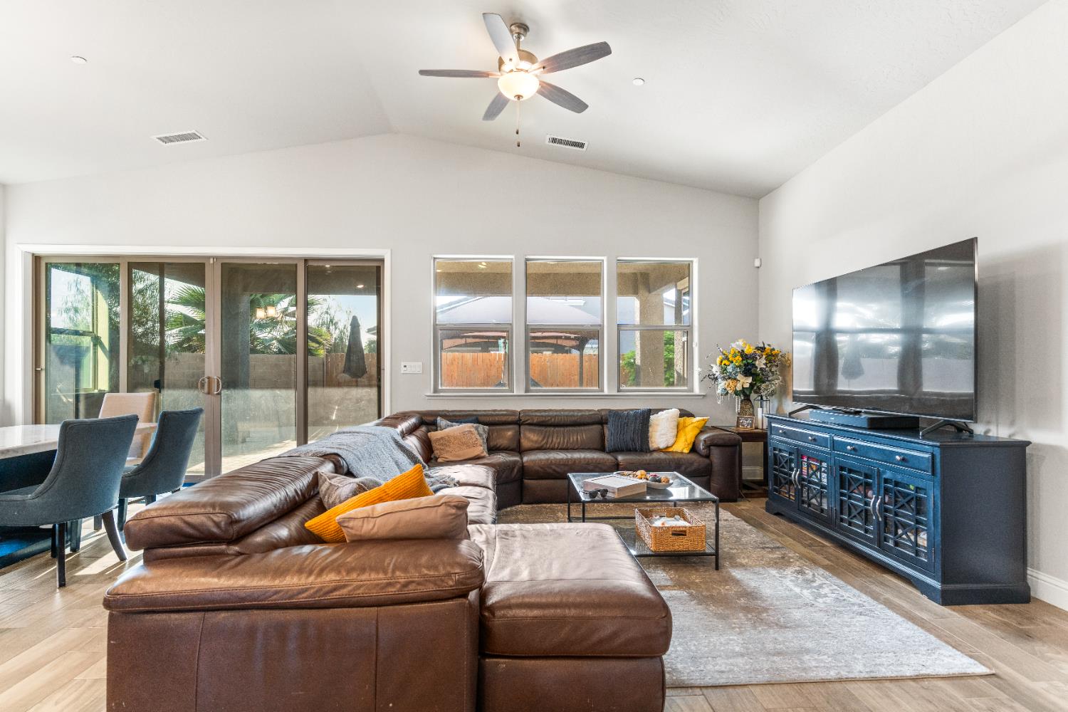 2785 N Armstrong Avenue, Fresno, CA, 93727